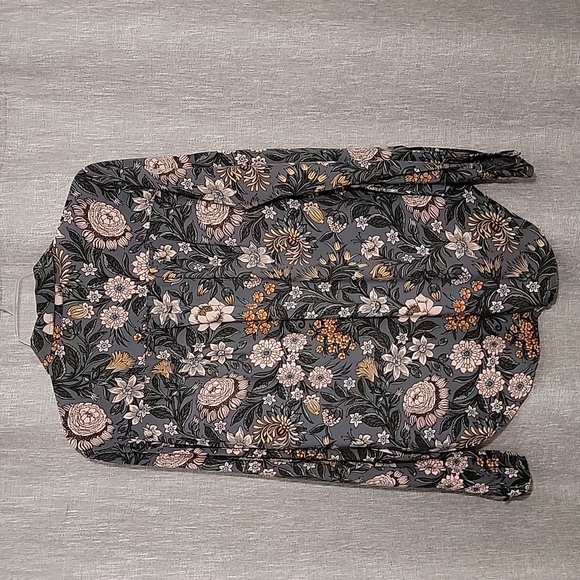 Loft Outlet Gray Peony Floral Print Long Sleeve Button Down Blouse - Picture 2 of 7